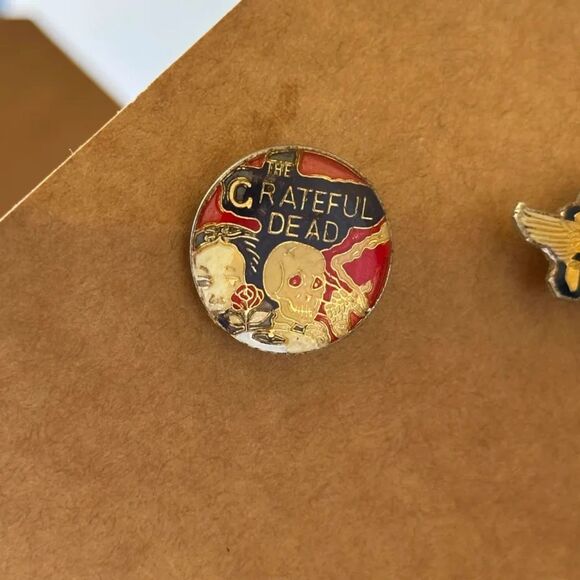 Vintage 70s Grateful Dead Skeletons From The Closet Pin Bundle Of 2 - Picture 2 of 6